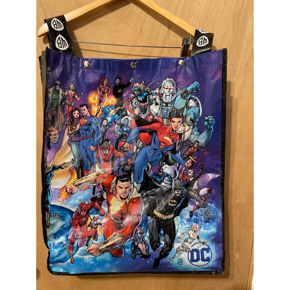 Comic-Con 2022 Bag With DC Superheroes Pre-owned good condition.. - Picture 2 of 6